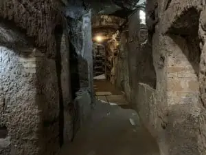 Official Guided Tour of the Catacombs of St. Callixtus